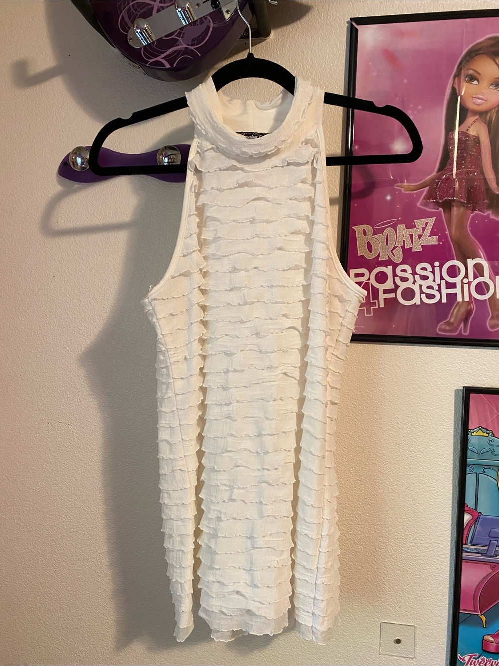 Vtg White High Neck Ruffled Top